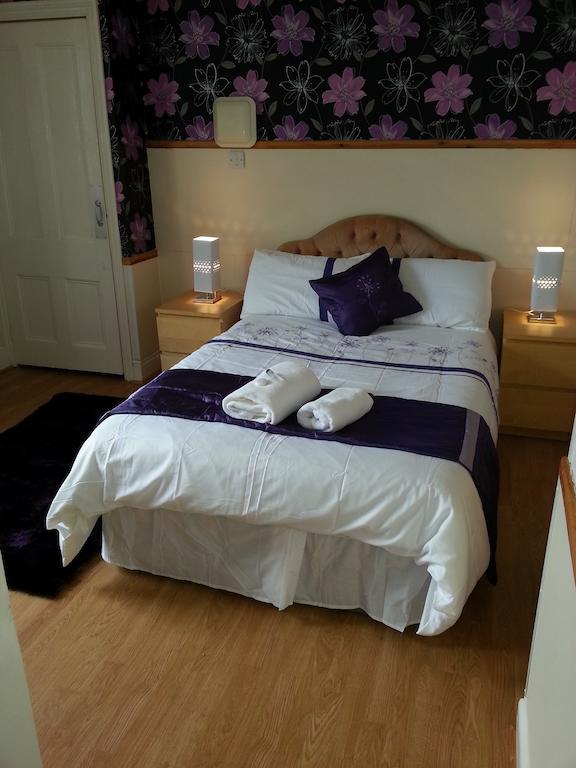 Llanion Lodge Saint Florence Habitación foto